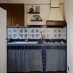 Franz's House - Connie's Heritage Cefalù