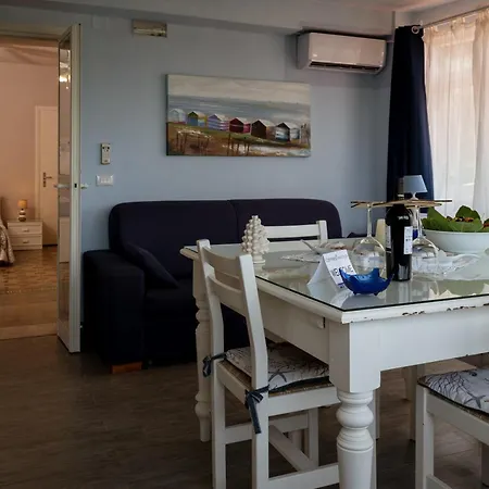 Franz's House - Connie's Heritage Cefalu