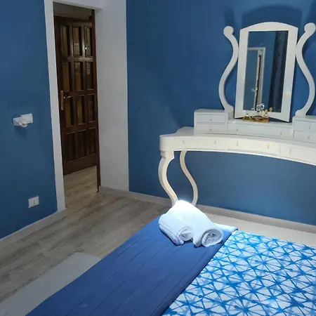 Franz's House - Connie's Heritage * Cefalu