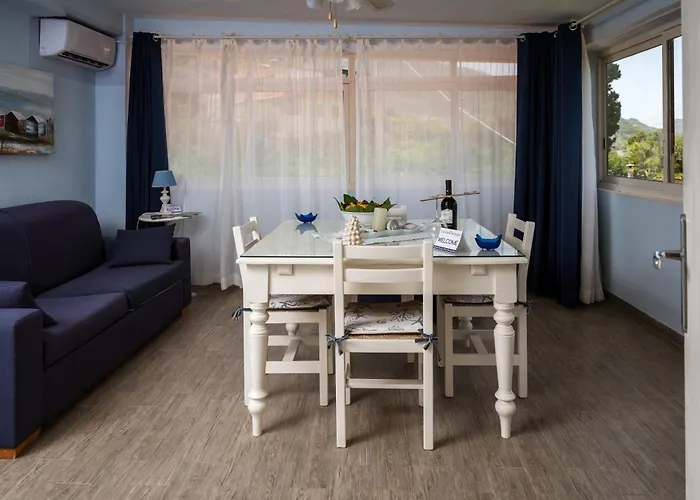 Franz's House - Connie's Heritage דירה צ'פאלו