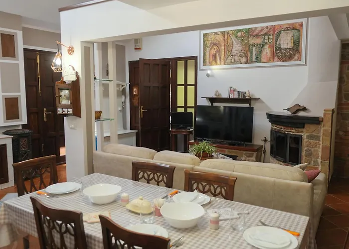 דירה Franz's House - Connie's Heritage